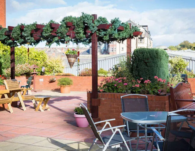 The garden at Clarence Court care home in Glasgow - Maven Healthcare